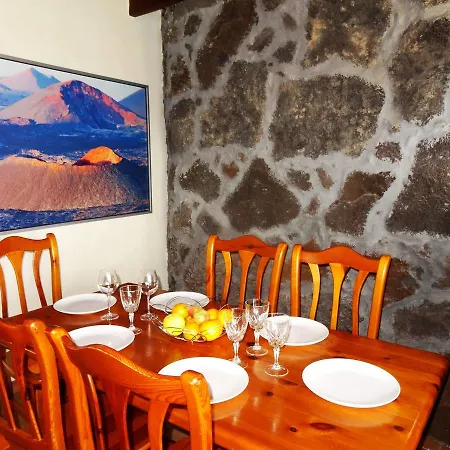 Holiday home Casa Yuno *